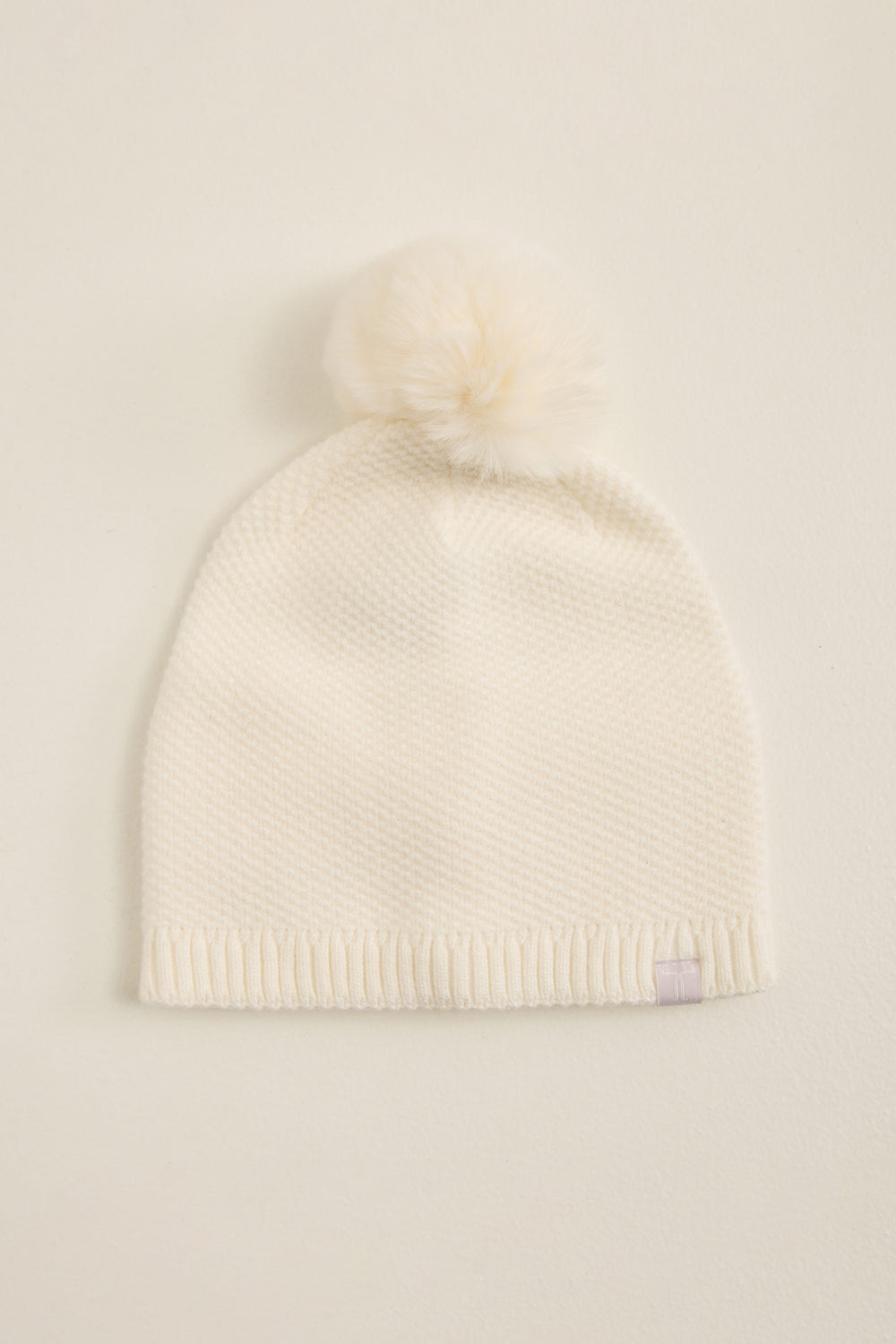 Tuque avec pompon de fausse fourrure