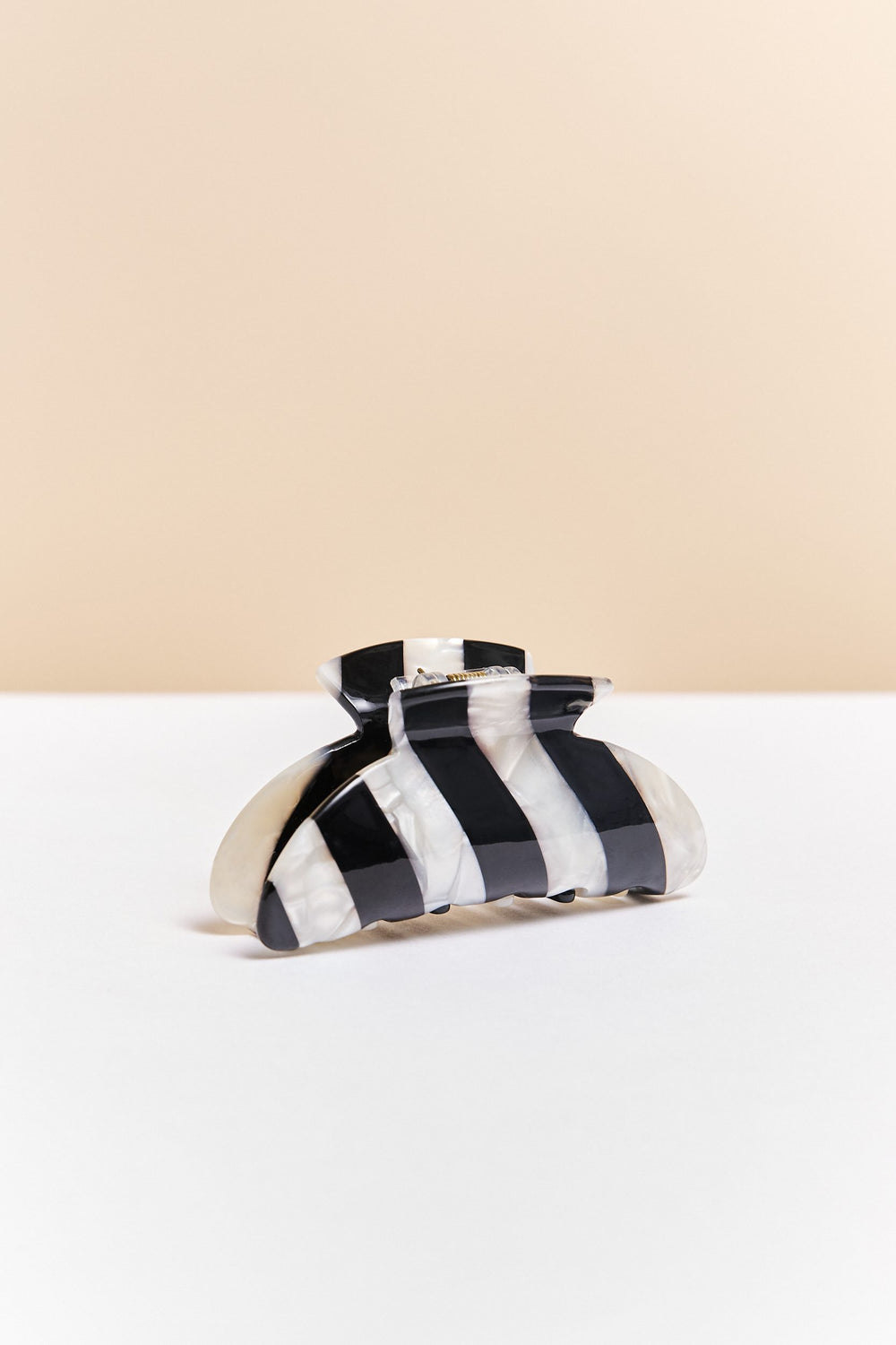 Striped hair clip