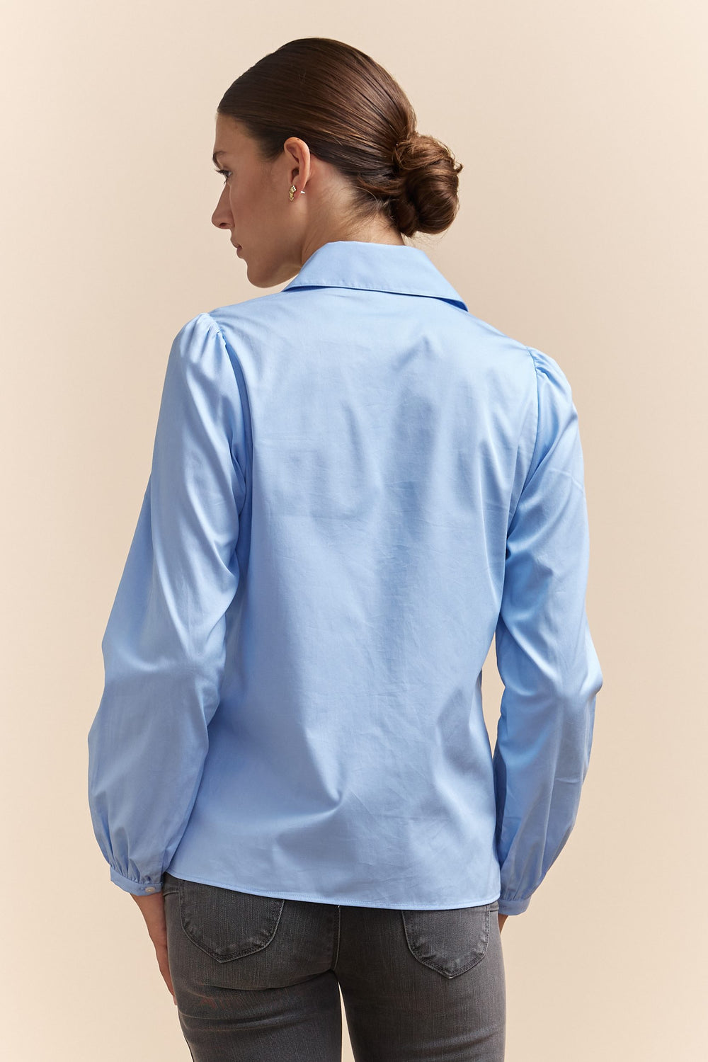 Puffy sleeve blouse with button detail