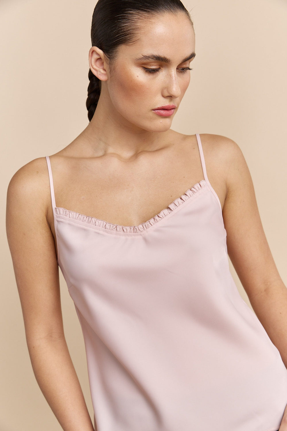 Sleeveless top with frills