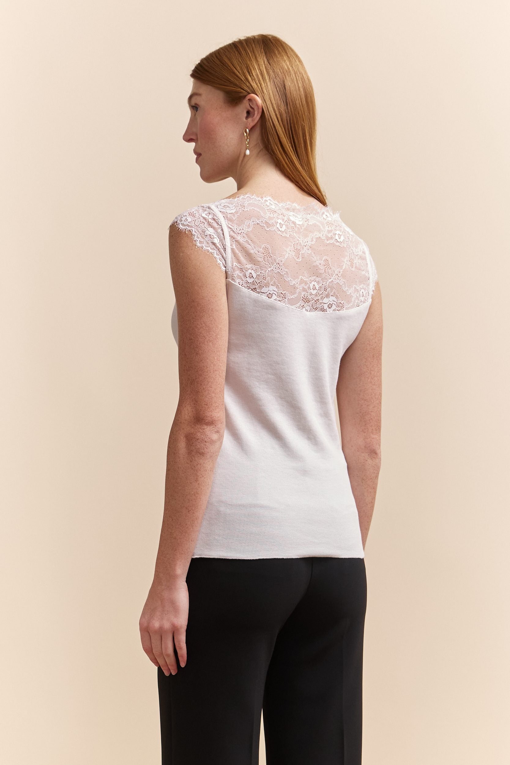 Rib top with lace