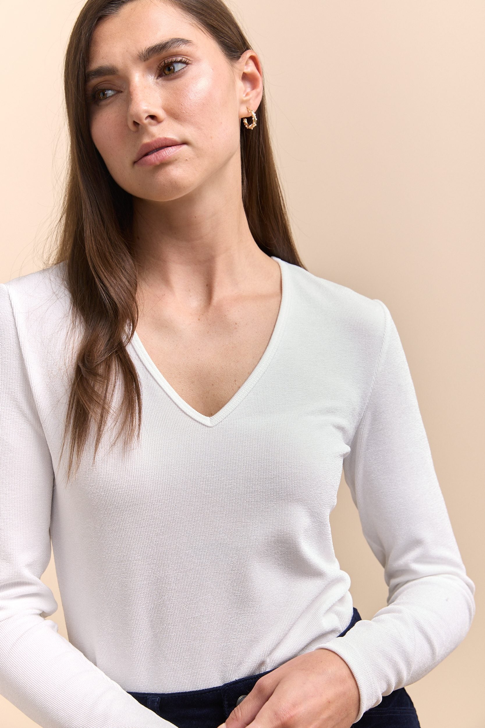 Ribbed top with V neck