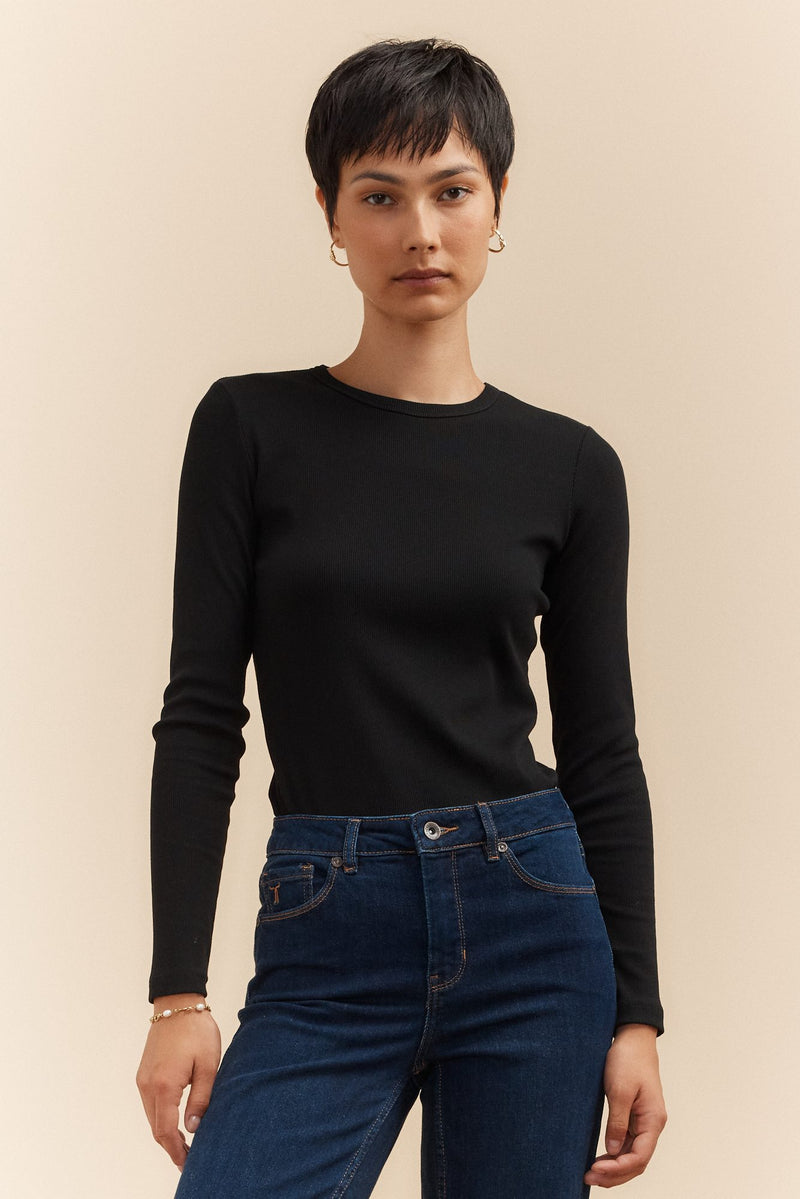 Crew neck ribbed top