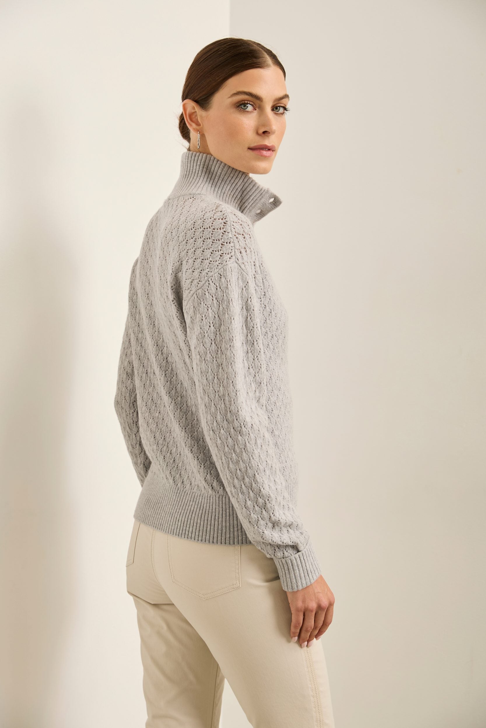 Crew neck pointelle sweater