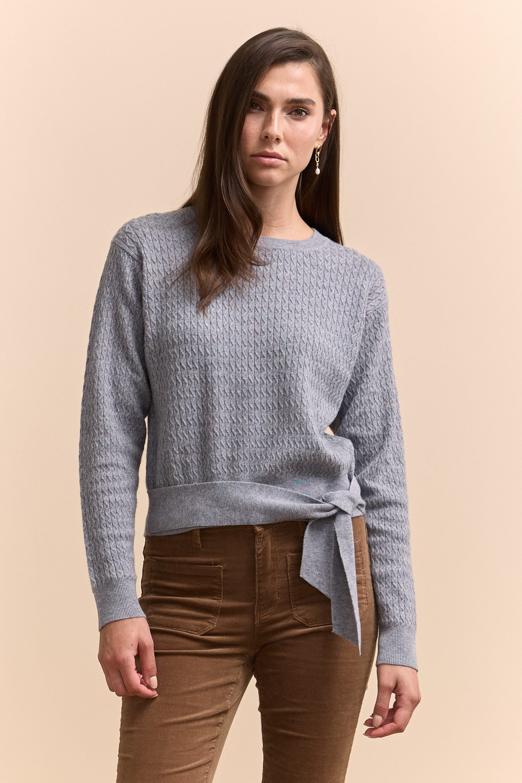 Sweater with front knot