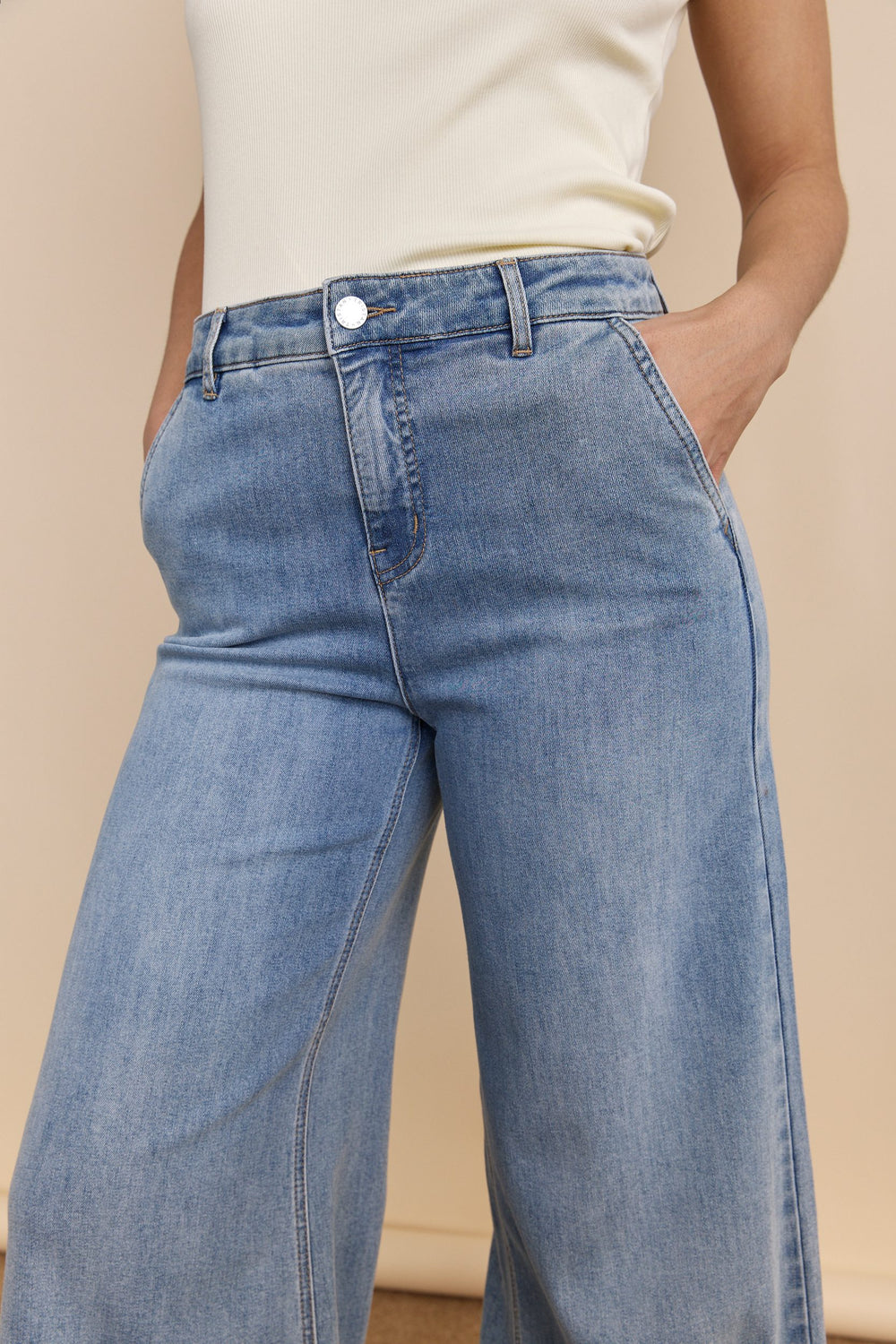 High waist extra wide leg jeans