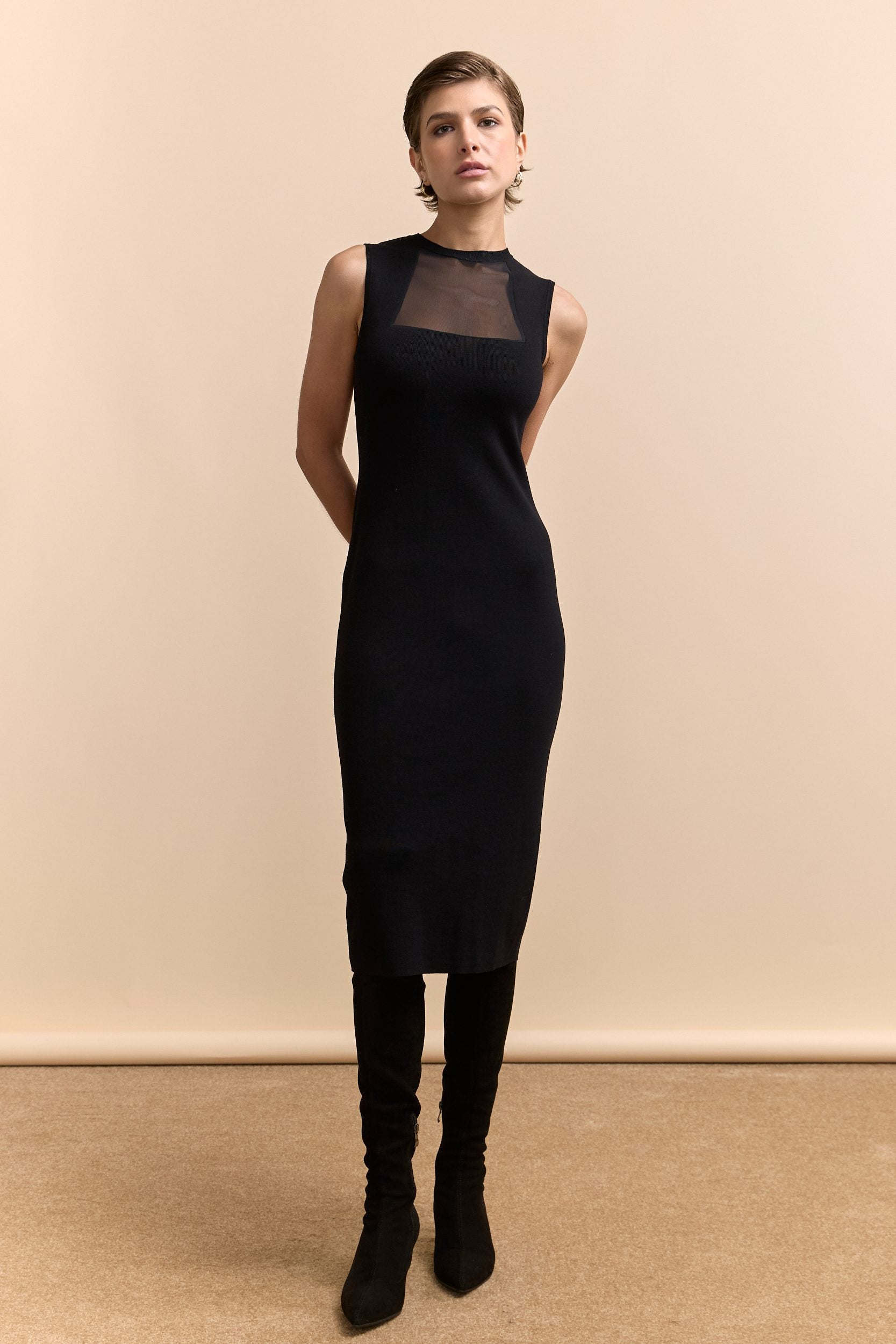 Ribbed dress with mesh insert