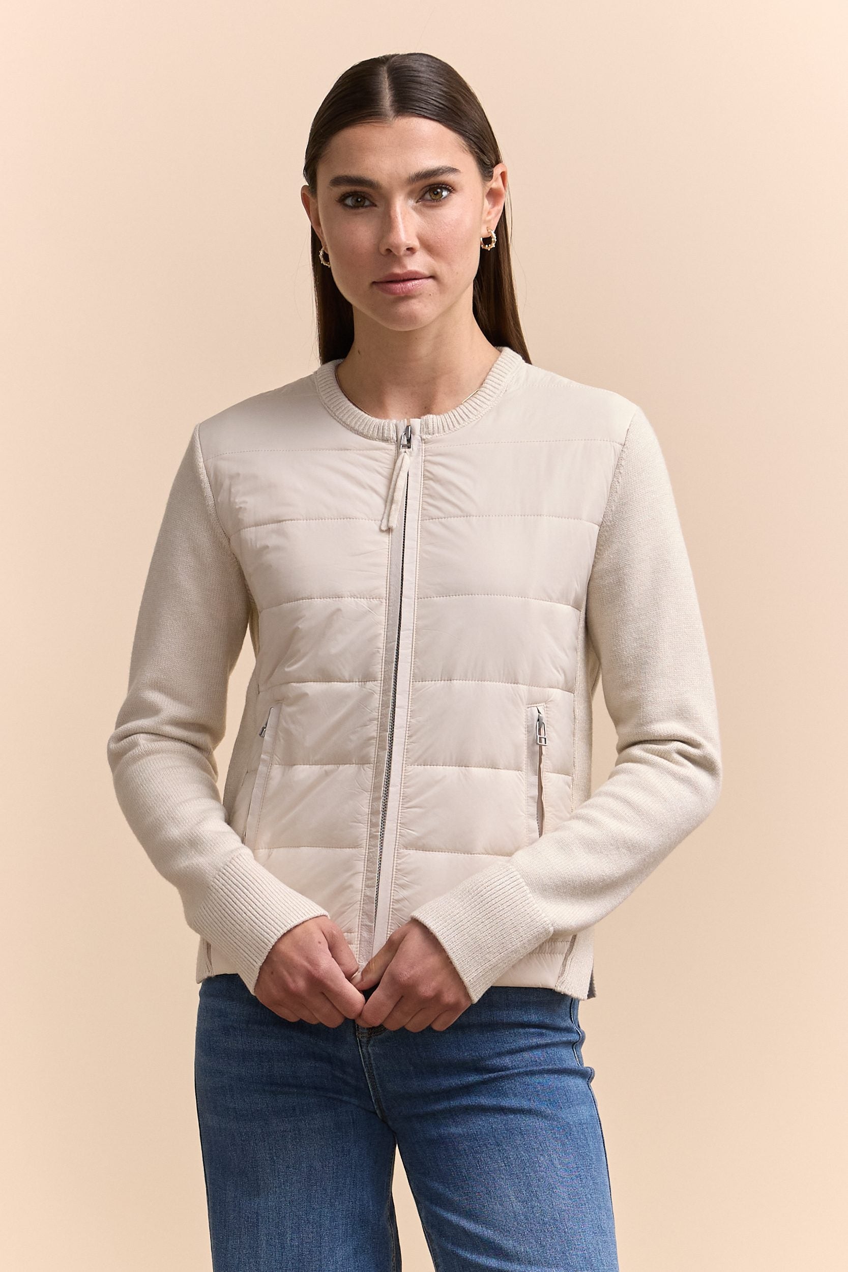 Blouson matelassé avec manches en tricots