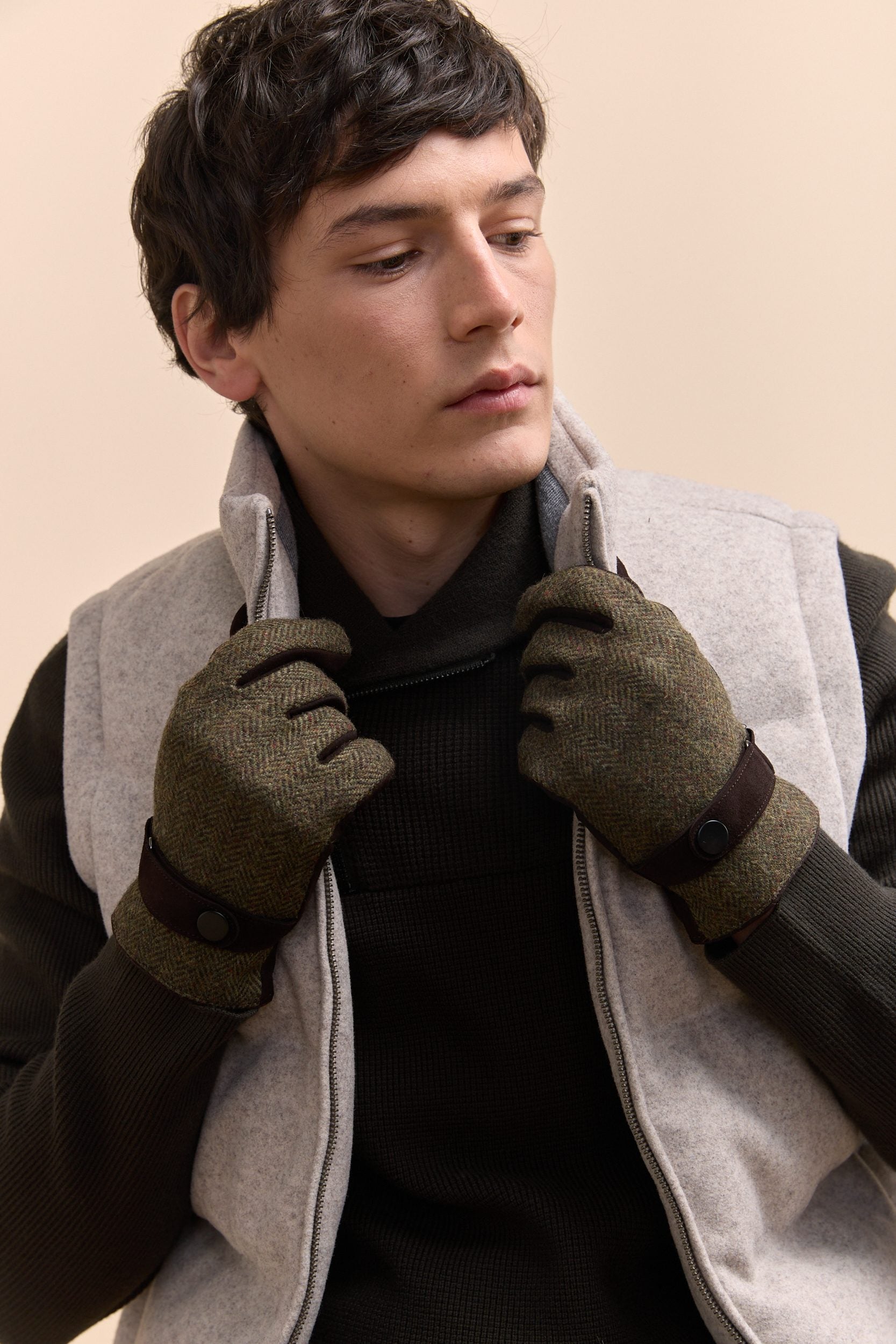 Fabric And Leather Gloves