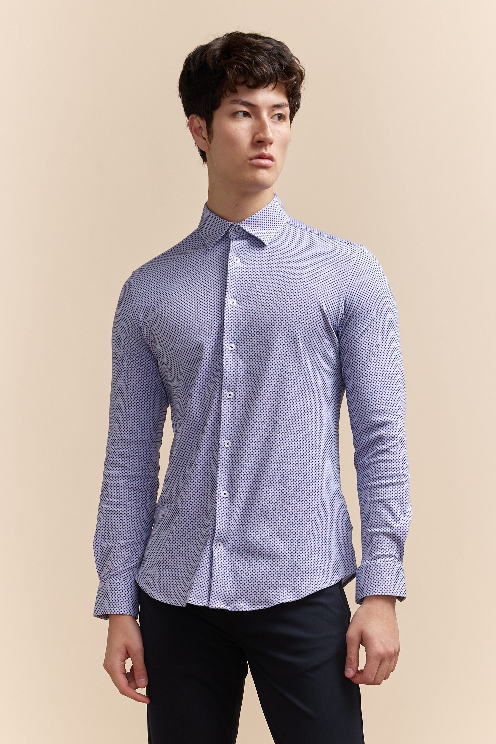 Extra-fitted micro pattern jersey shirt