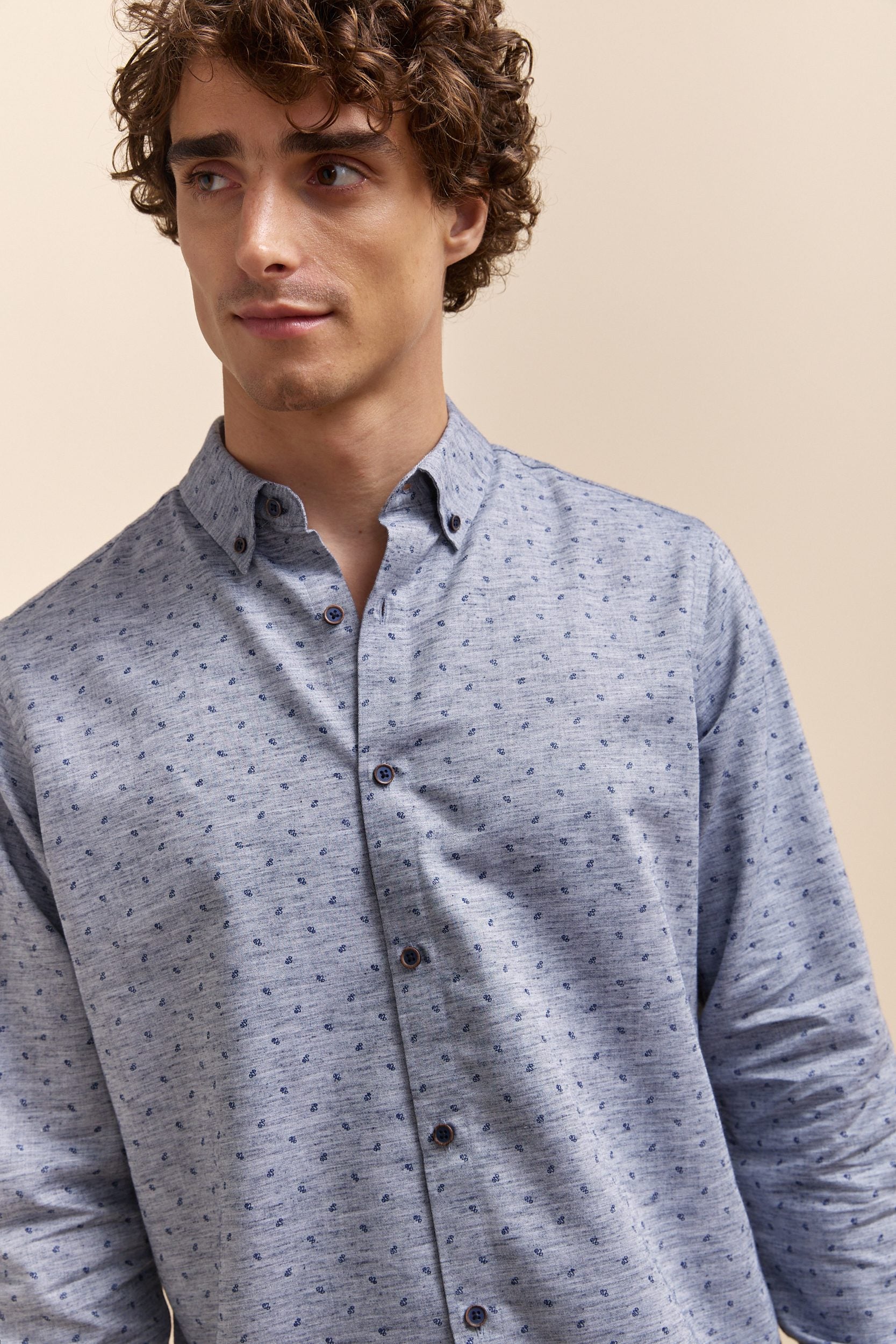 Micro pattern Semi-fitted slub shirt