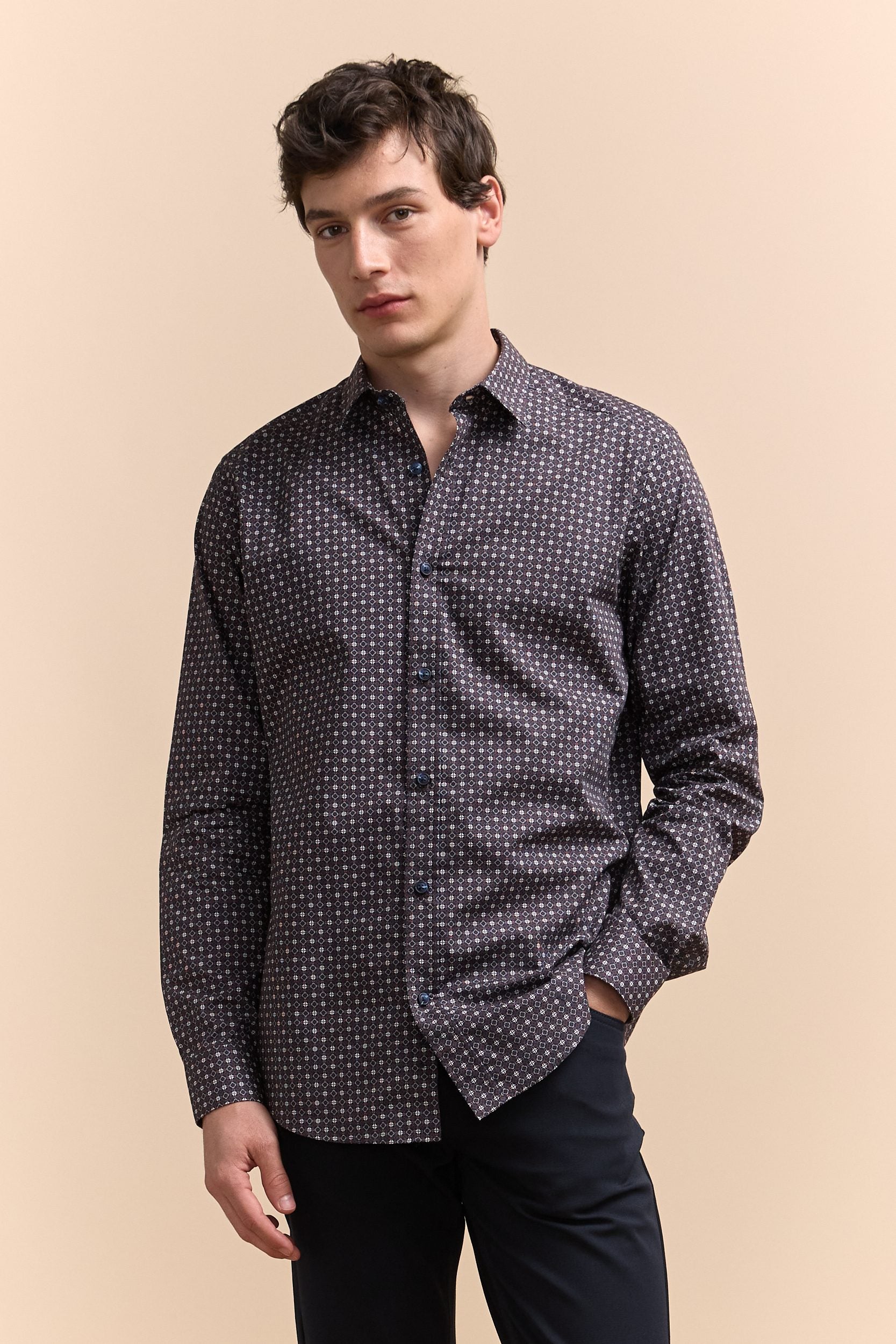 Printed poplin semi-fitted shirt