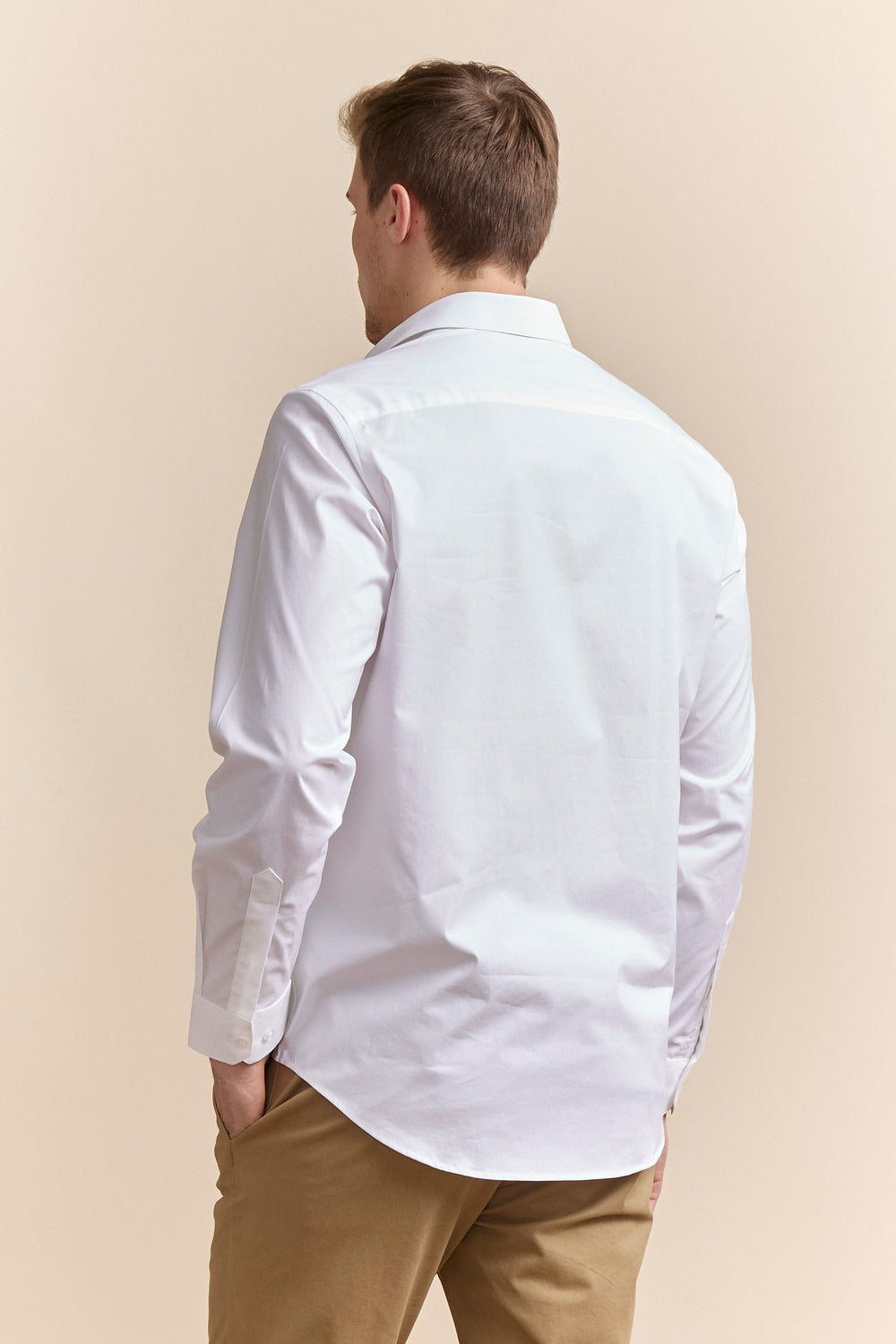 Semi-Fitted stretch poplin shirt