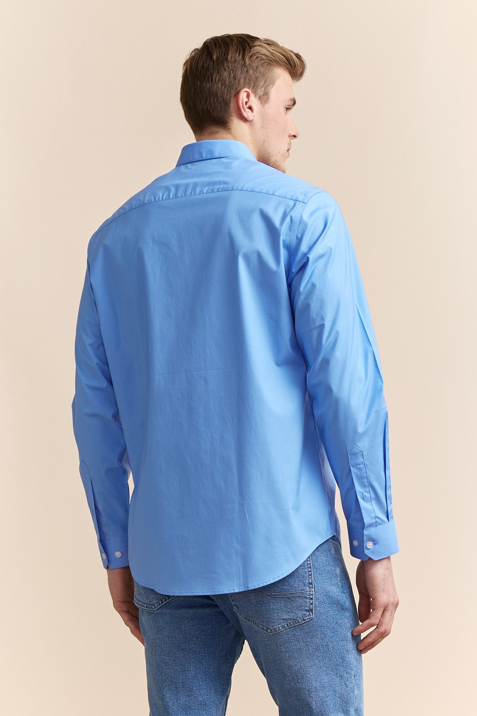 Semi-Fitted stretch poplin shirt