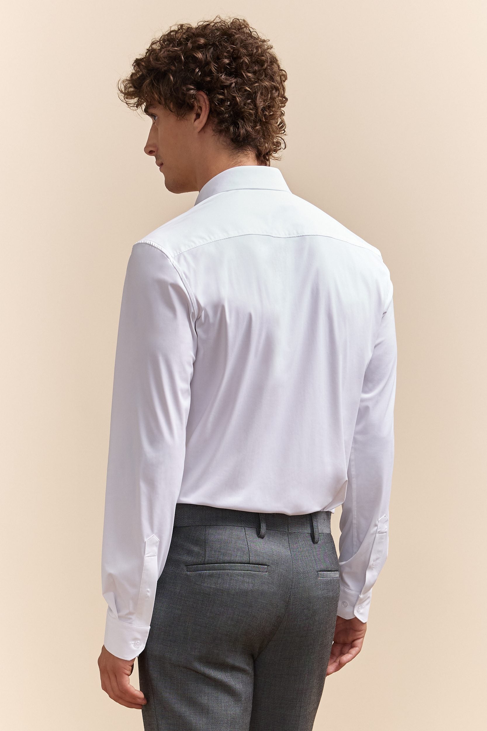 Extra-fitted plain jersey shirt