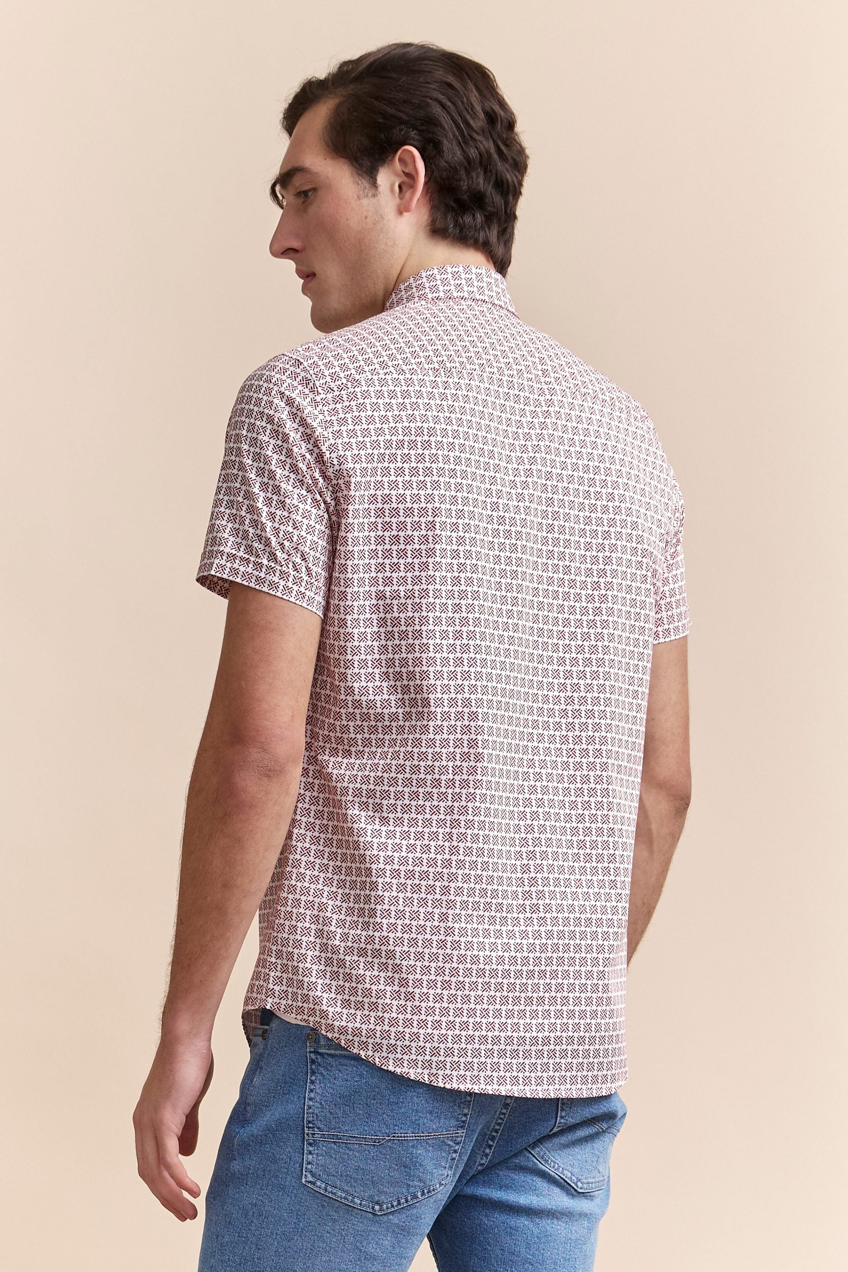 Printed poplin semi-fitted shirt