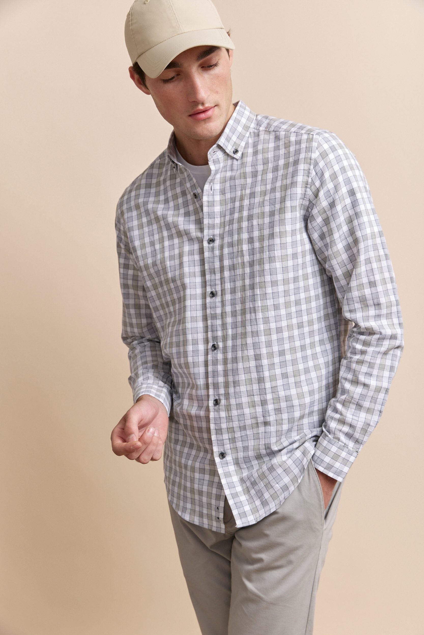 Semi-fitted check shirt