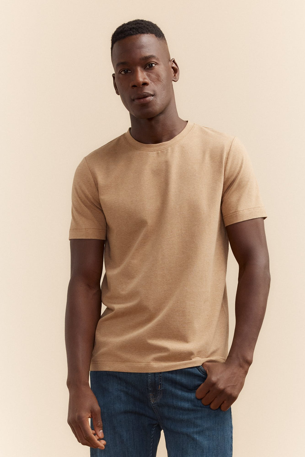 Basic crew neck t-shirt