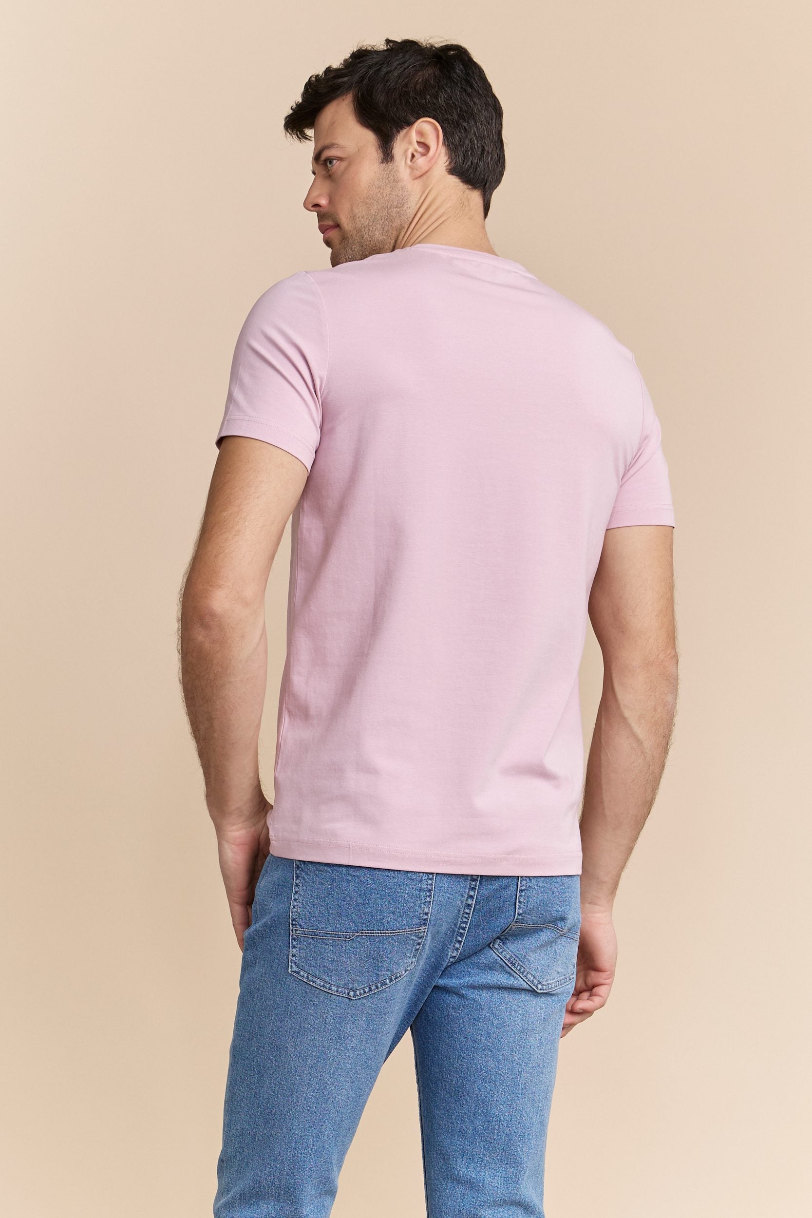 Basic V neck T-shirt