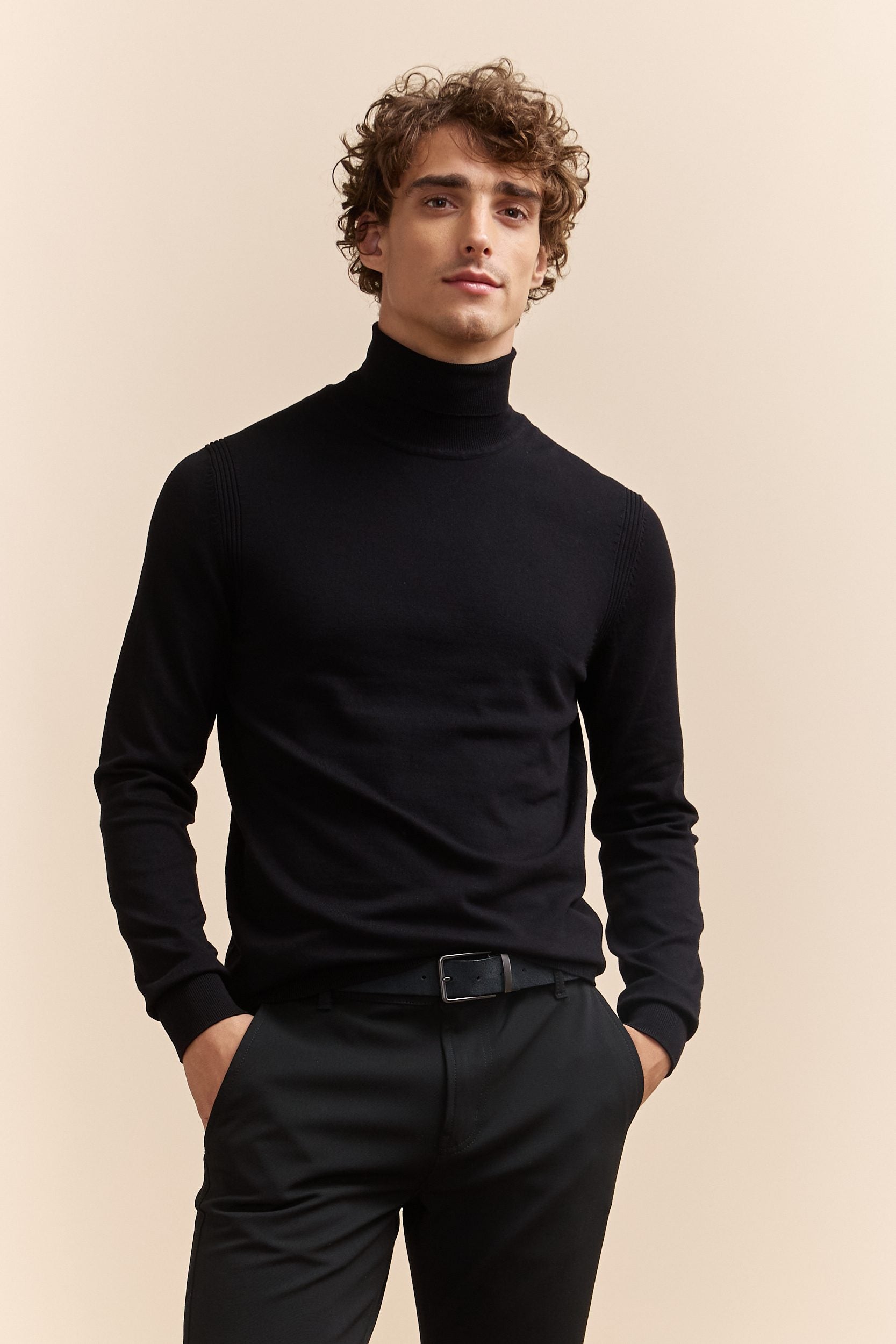 Tristan Canada Reverse Stitch Details Turtle Neck Sweater