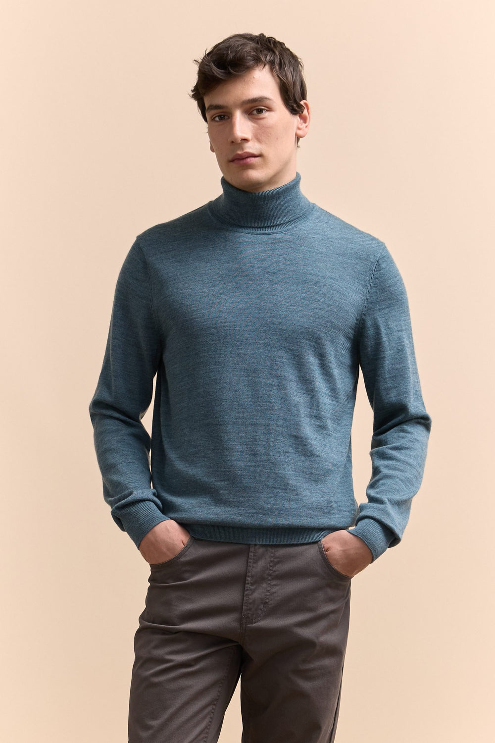 Merino wool turtle neck sweater