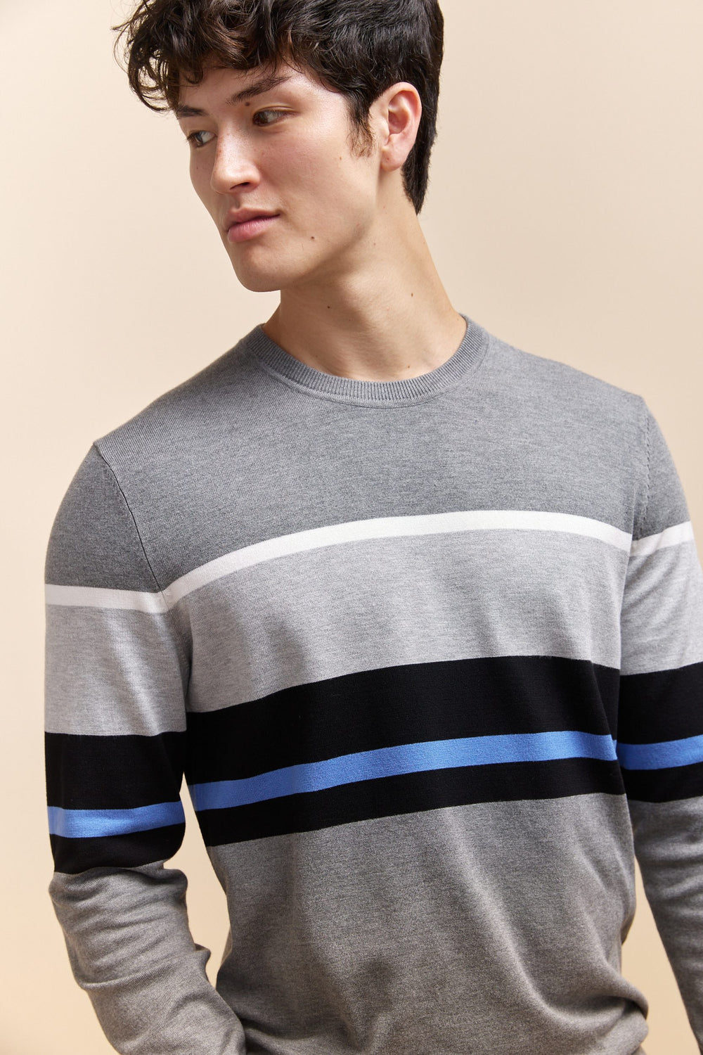 Colour block crew neck sweater