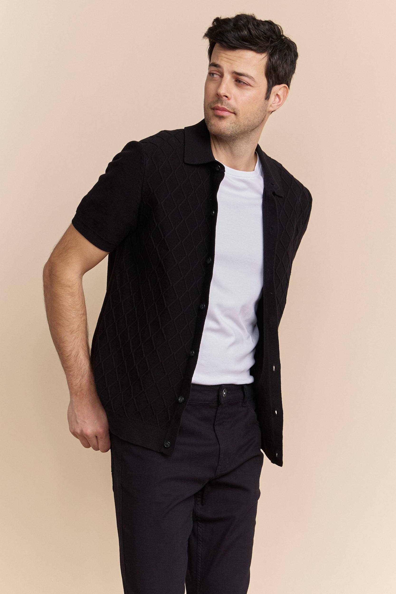 Cable knit front short sleeve cardigan