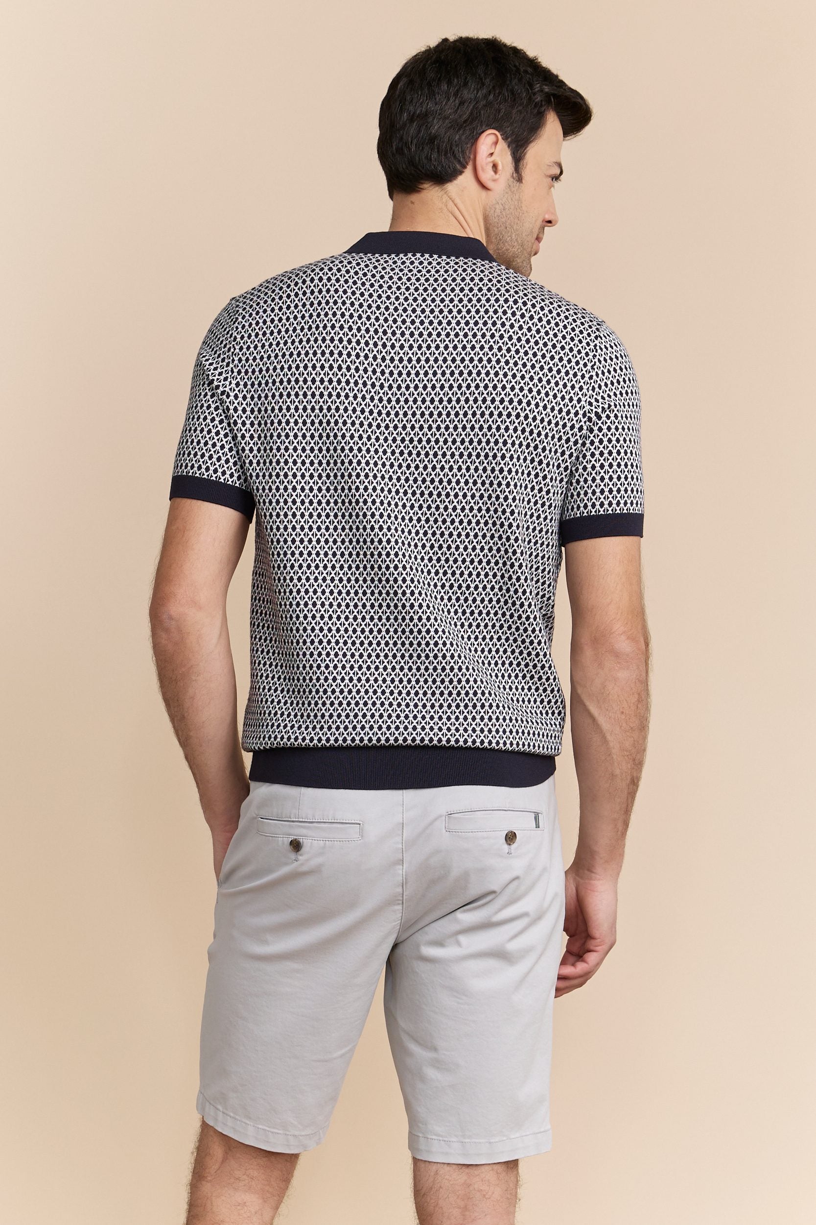 Jacquard johnny collar polo