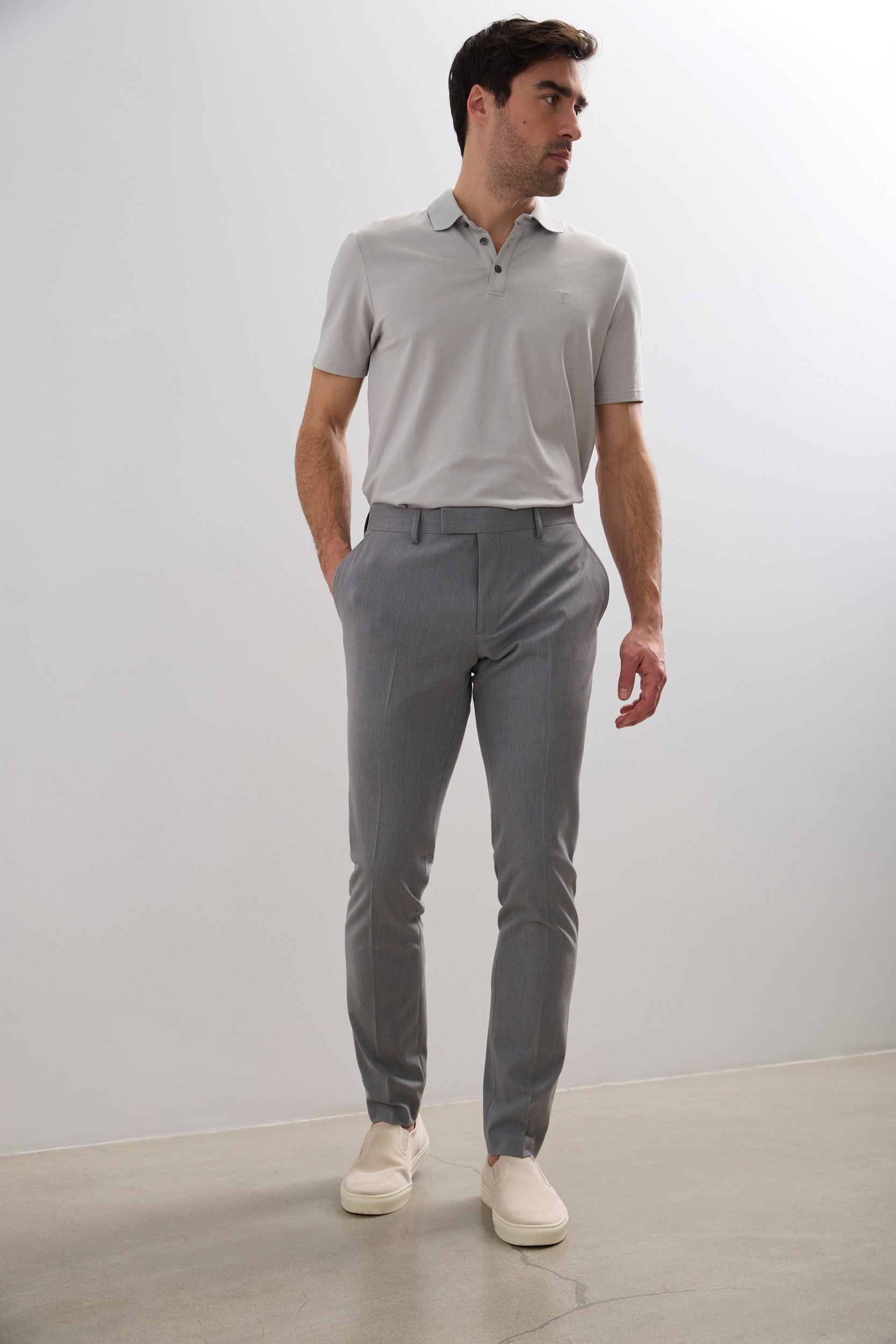 Slim fit thin striped pants