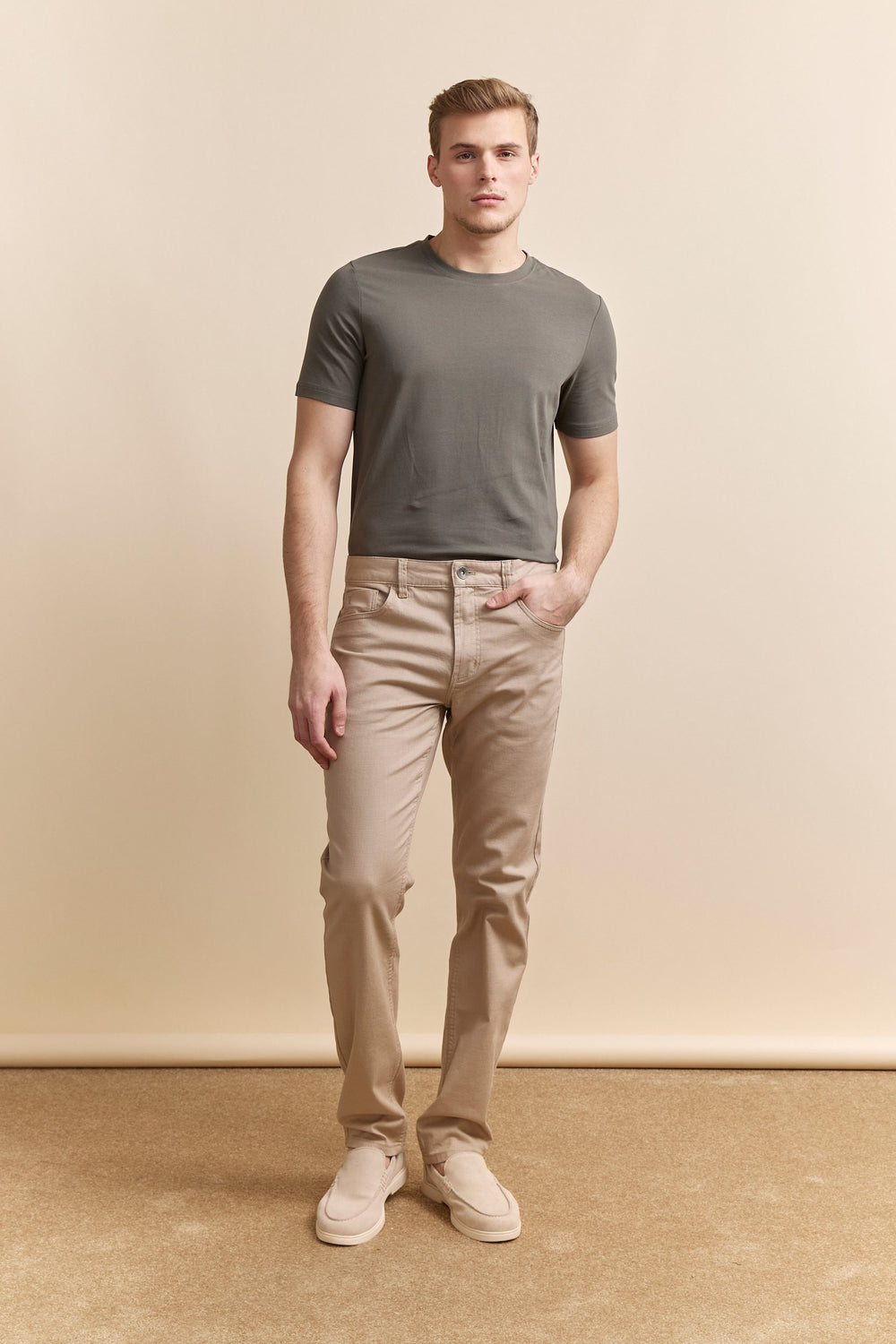 Pantalon texturé à cinq poches