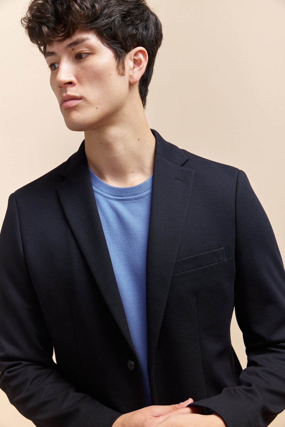 Textured Fitted blazer with removable collar