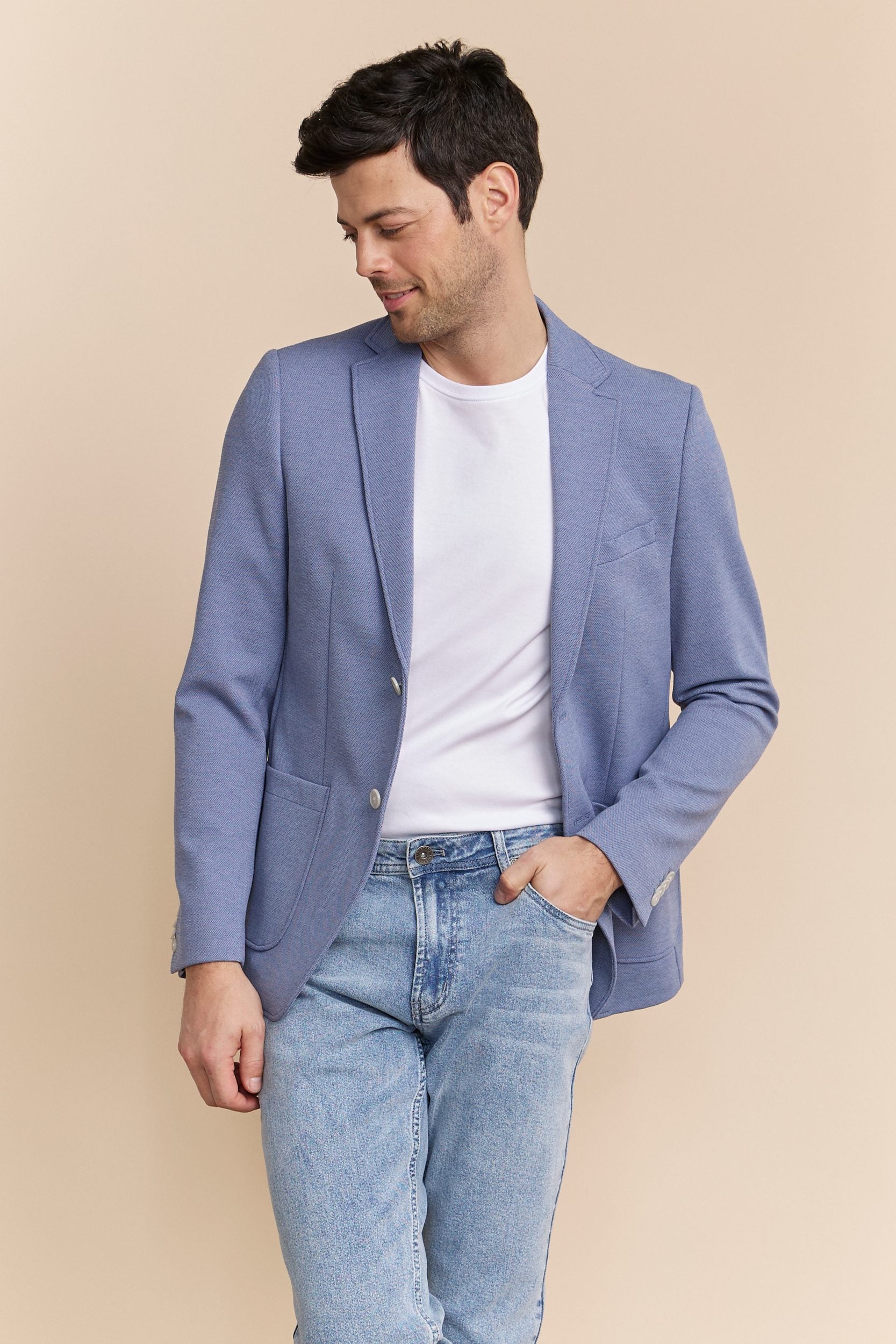 Two tone fitted knit blazer