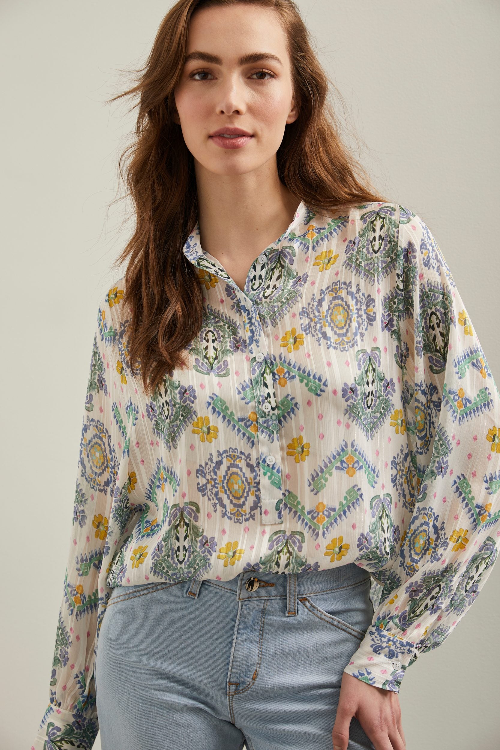 Puffy sleeve oversized blouse