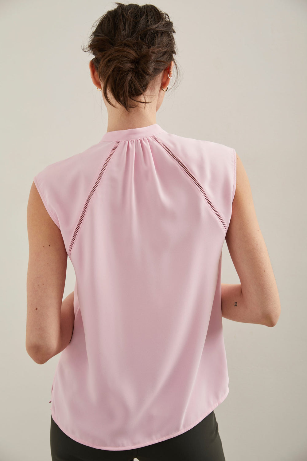 Sleeveless top with ribbon detail