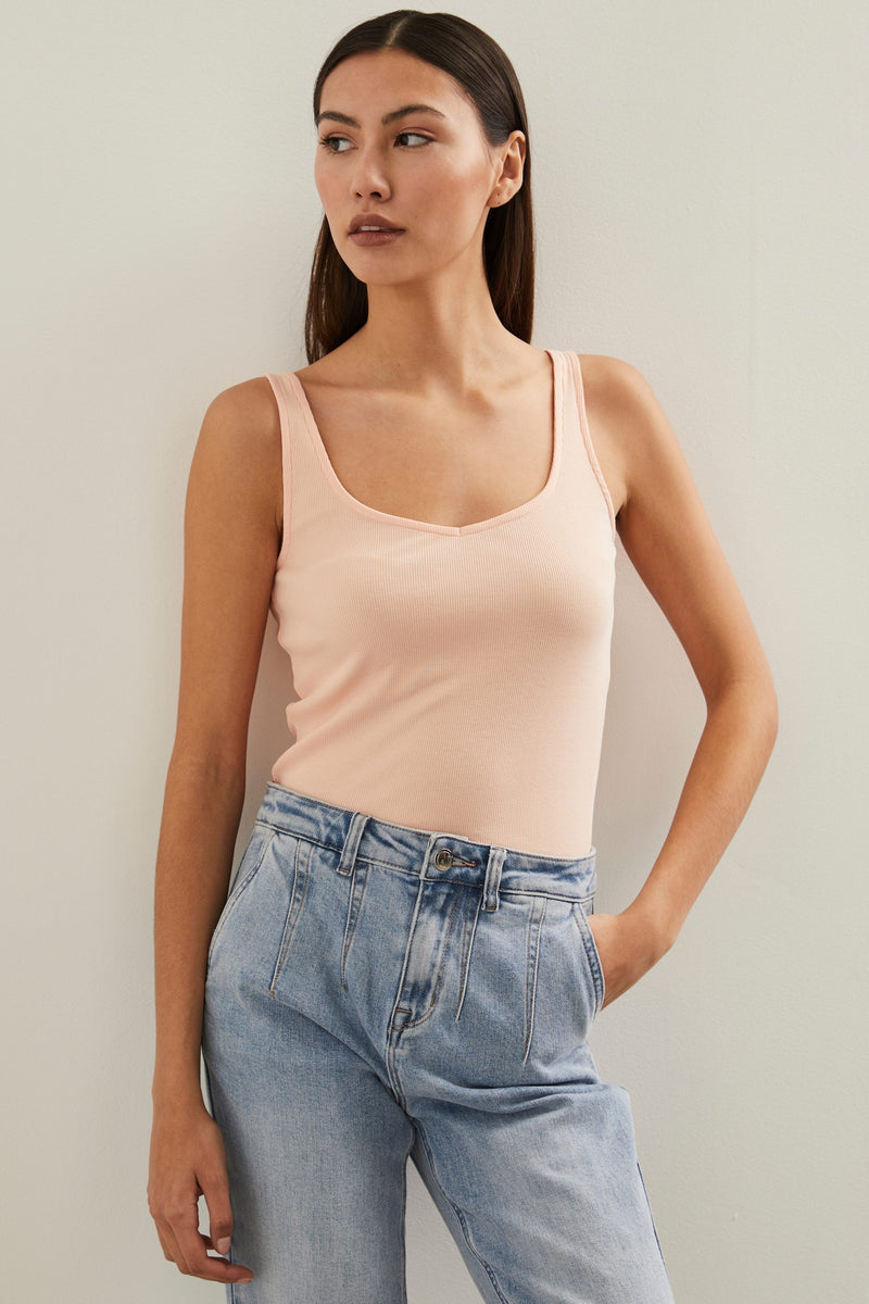 Ribbed sleeveless top with sweetheart neckline