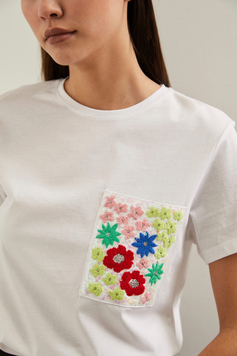 T-shirt with embellished pocket