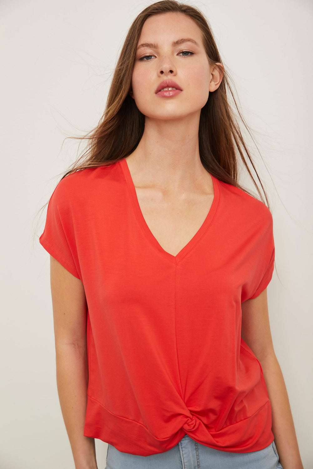 V neck top with twist