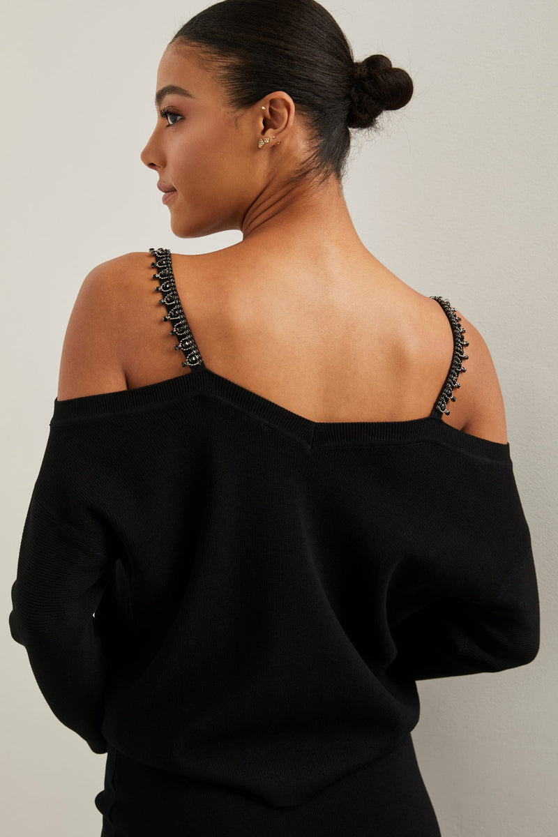 V neck off deals the shoulder jumper