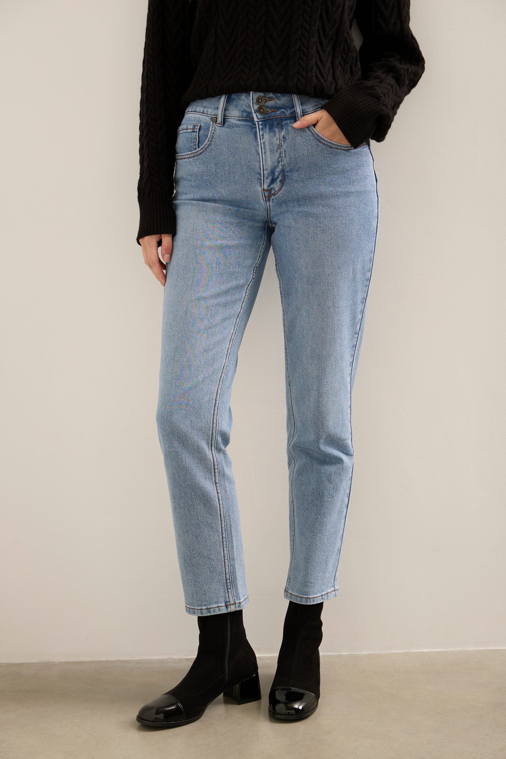 Push Up High Waist Jean