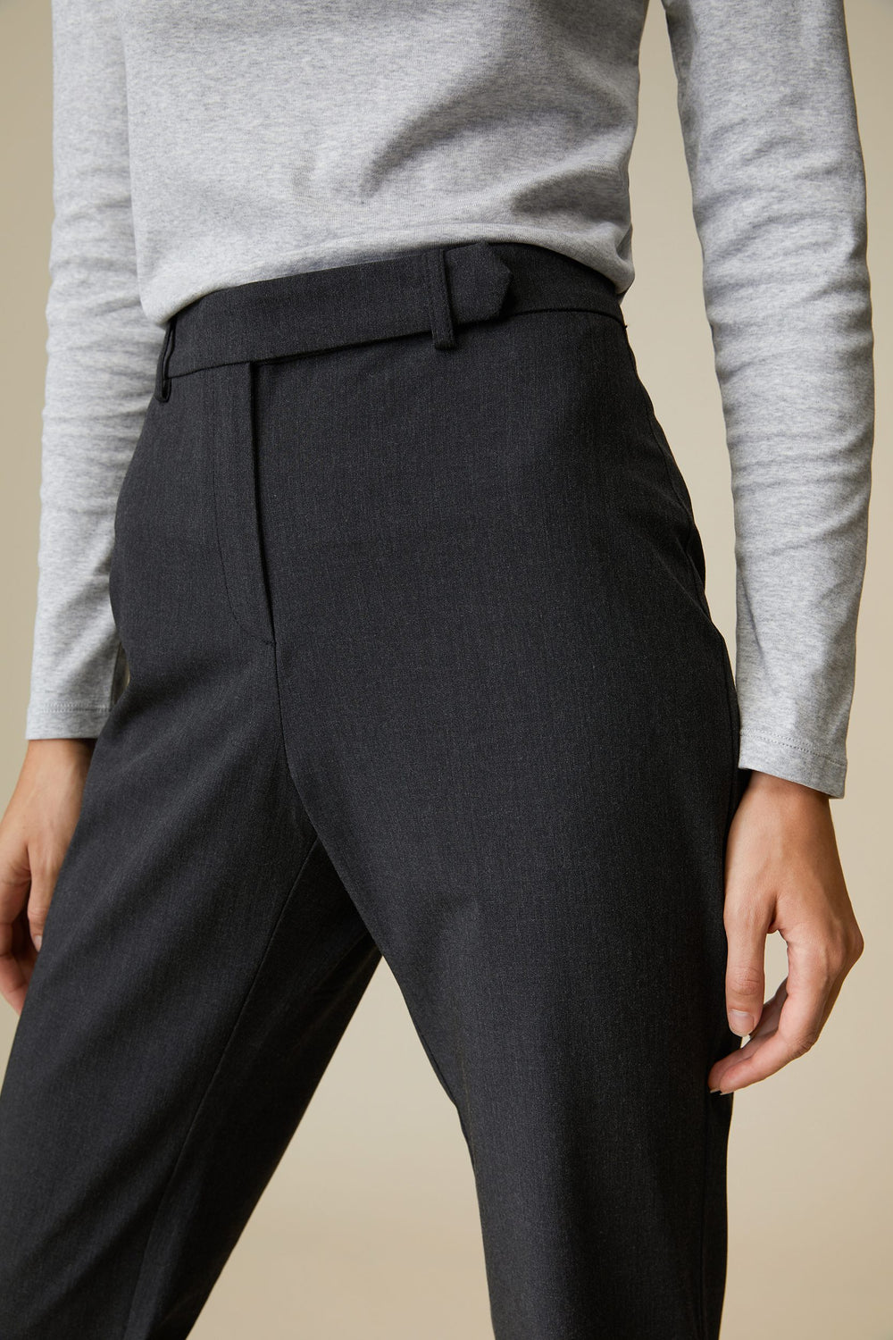 Modern high waist basic pant