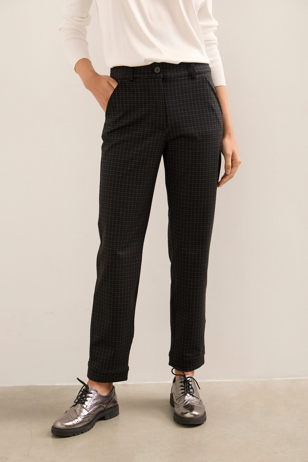 High Waist Ponte Pant With Flap Pockets