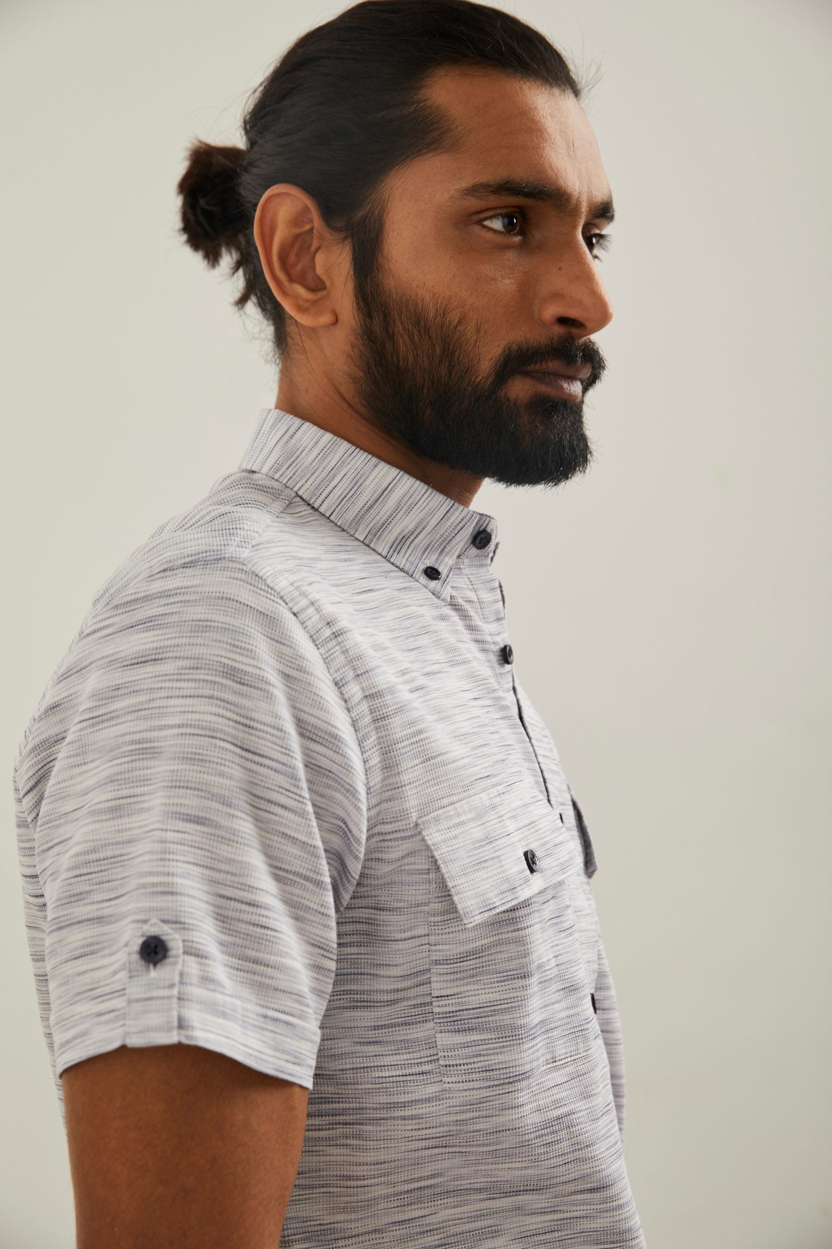 Textured semi-fitted shirt