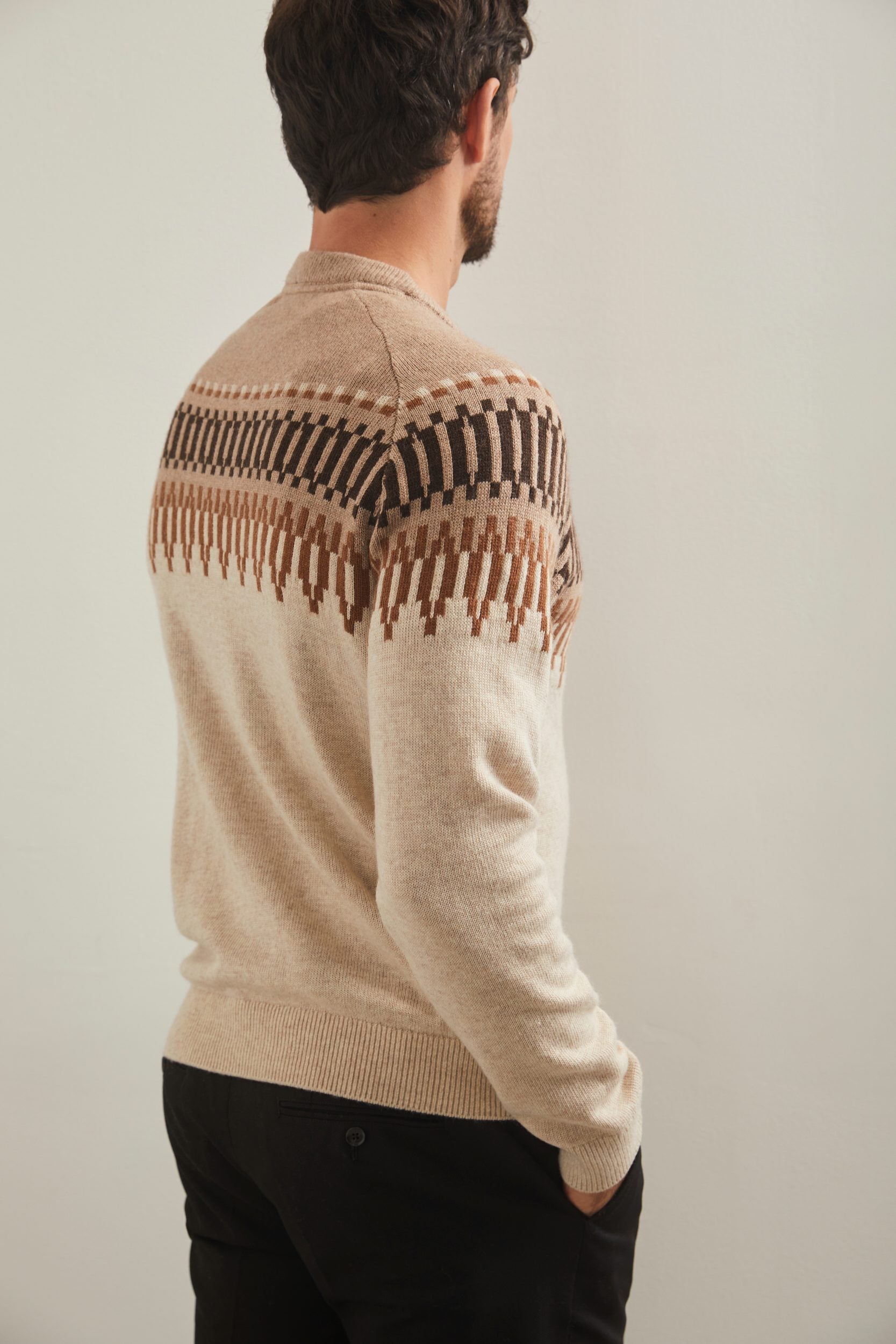 Pull jacquard col rond