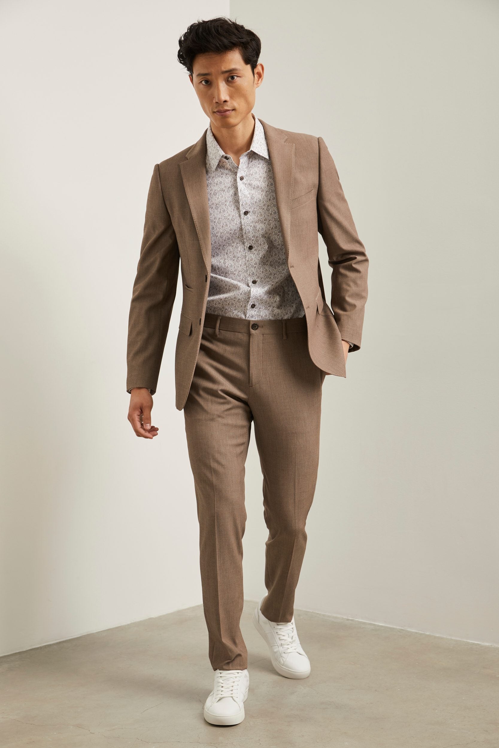 Slim fit textured pant